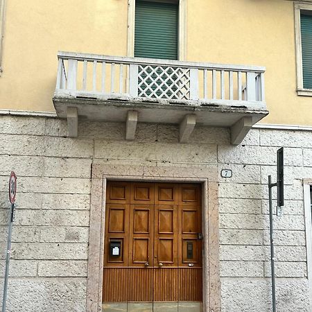 Tezone Seven Apartments Verona Exterior foto