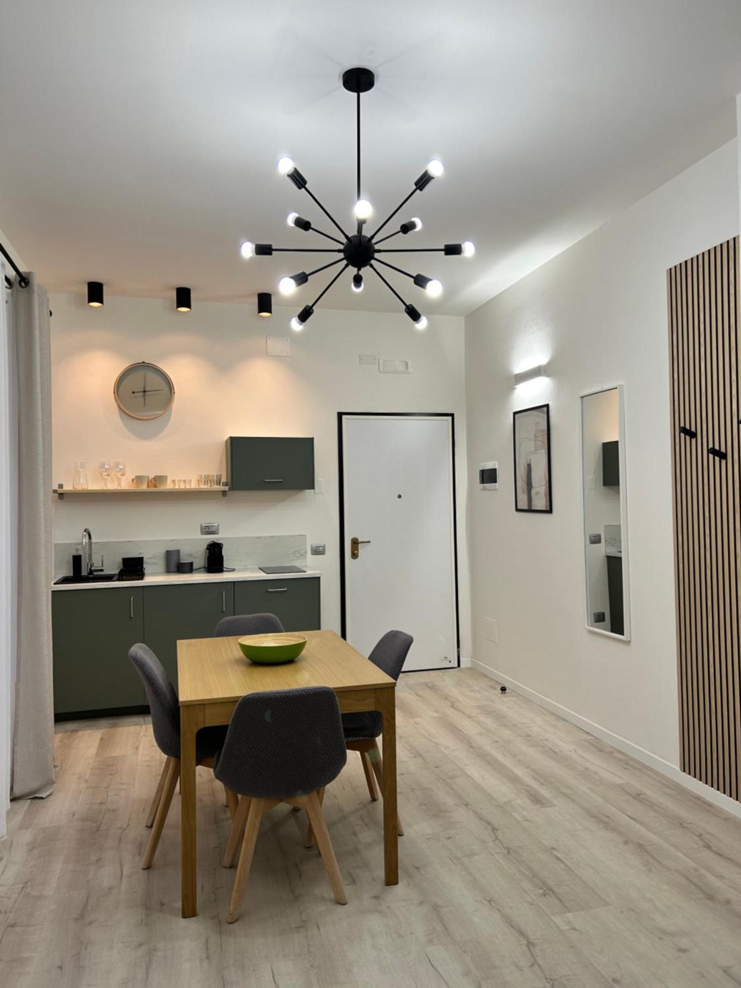 Tezone Seven Apartments Verona Habitación foto